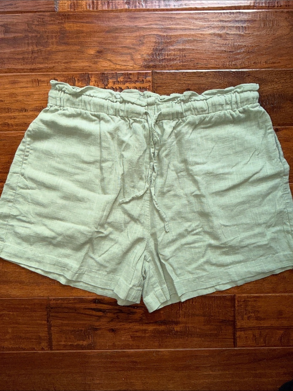 Able Clothing Jordan Easy Short 3.5 inseam, small, Desert Sage green